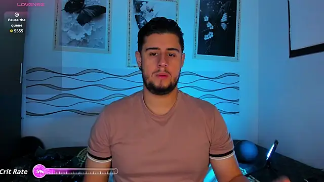 Ryan evannss  online show from July 15, 2026, 12:56 pm