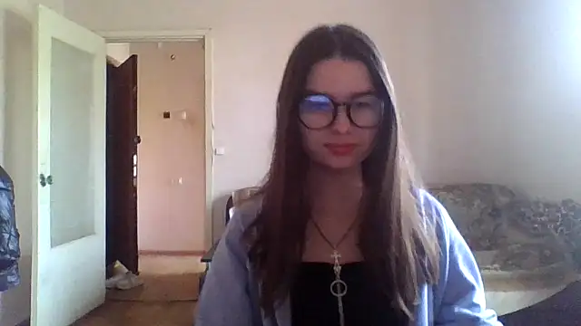 Snapshot of Bellochka201 chatting on May 19, 2026, 8:43 am Bellochka201 online show from May 19, 2026, 8:43 am