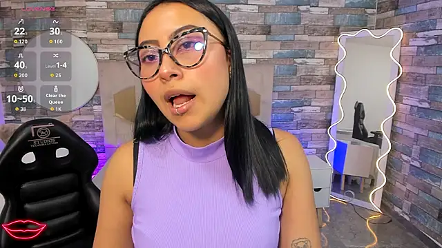 Amhira Tay online show from July 9, 2026, 7:24 pm