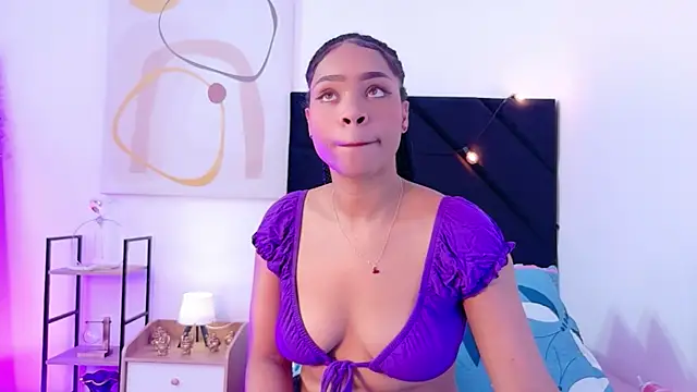 thinsamathagirl online show from May 27, 2026, 2:41 am