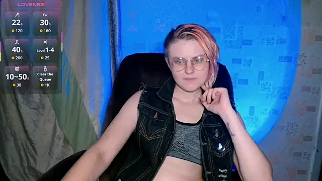  Freya    online show from August 3, 2026, 5:08 pm