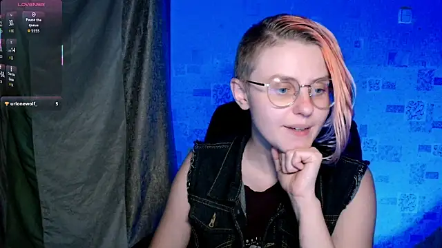   Freya    online show from July 29, 2026, 4:50 pm
