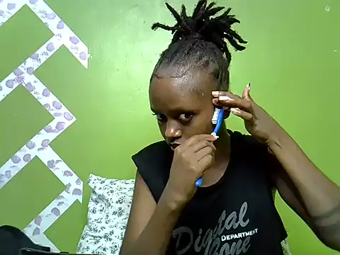 Snapshot of Slim_shedy1 chatting on May 30, 2026, 1:56 am Slim shedy1 online show from May 30, 2026, 1:56 am