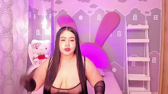 lizzy sweet4u online show from June 17, 2026, 3:06 am