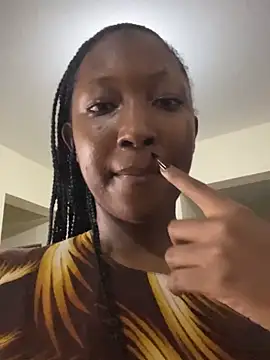 KittyKissess online show from May 15, 2026, 8:18 pm