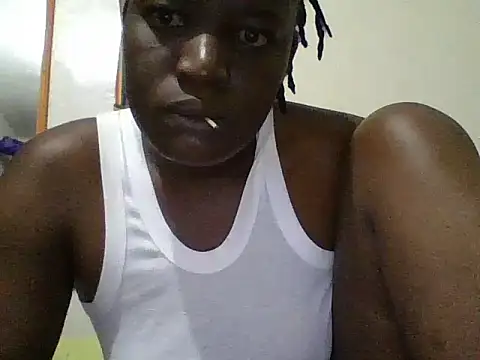 yourdreamgirlT online show from June 25, 2026, 3:26 am
