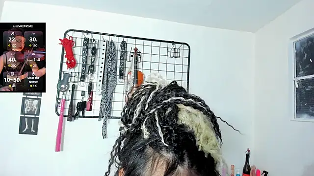 Snapshot of baby_punk_ chatting on May 30, 2026, 1:34 am baby punk online show from May 30, 2026, 1:34 am