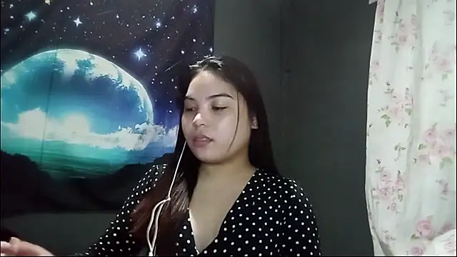 RosariaSuglia online show from June 9, 2026, 4:41 pm