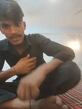 singalguy12 online show from July 28, 2026, 2:46 pm
