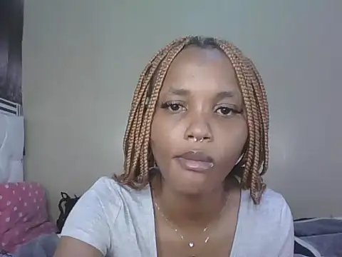 PrettyT5 online show from June 16, 2026, 11:10 am