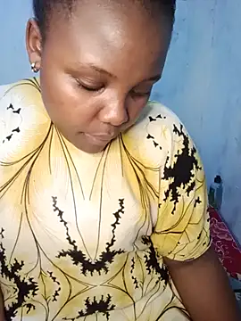 kaninipretty online show from July 12, 2026, 8:09 pm
