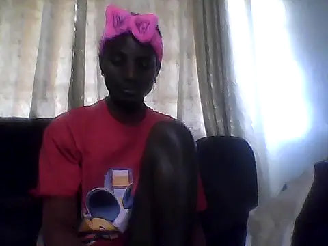 cutiebreey online show from June 10, 2026, 1:56 pm