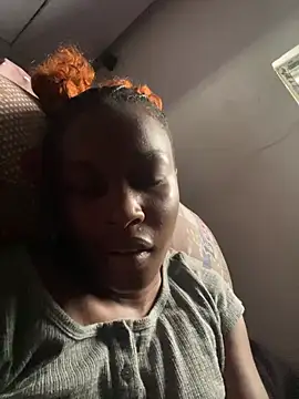 SassyPaulette online show from June 12, 2026, 5:21 pm