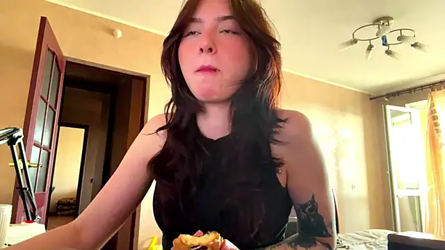 Snapshot of MellisaReckard chatting on June 17, 2026, 4:39 pm MellisaReckard online show from June 17, 2026, 4:39 pm