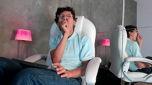 Ethan todd online show from May 27, 2026, 3:36 am