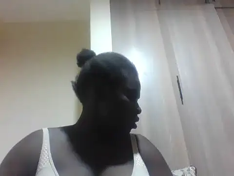 melaningirl online show from June 23, 2026, 9:35 pm