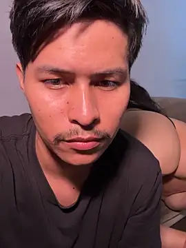 SebasAneno online show from May 16, 2026, 11:15 pm