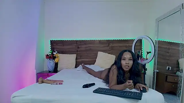 valeska rose online show from July 19, 2026, 5:27 am