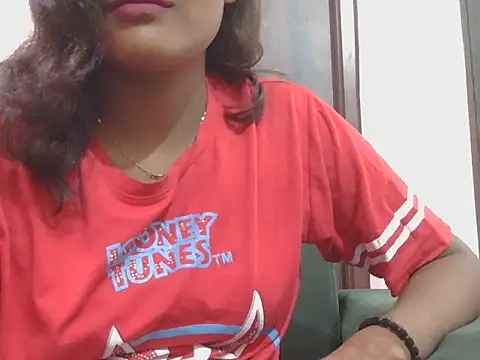 Diana Penty online show from July 24, 2026, 4:58 pm