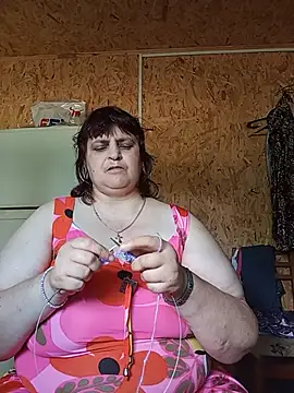 LisichkaOksana online show from June 10, 2026, 7:20 am