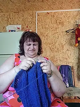 LisichkaOksana online show from June 24, 2026, 12:37 pm