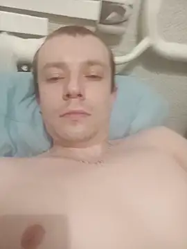 Hornyhoneycock online show from May 21, 2026, 6:05 pm