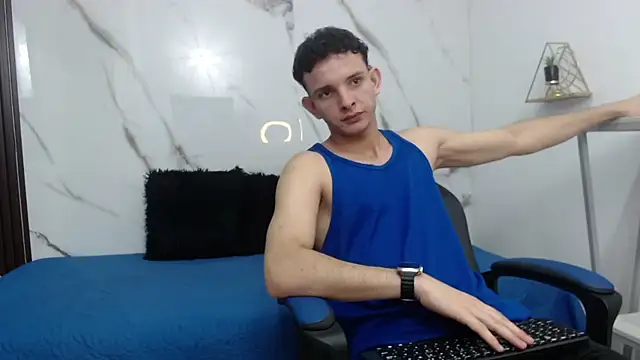 keen black  online show from May 26, 2026, 3:48 am