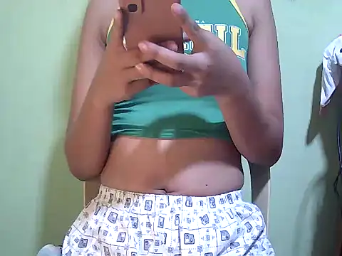 Anjela Rose online show from May 27, 2026, 2:57 pm