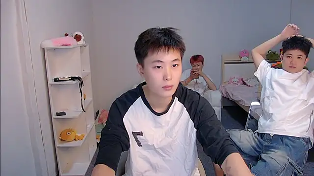 Chinese-Sweety online show from July 19, 2026, 9:28 am