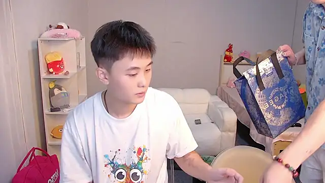 Chinese-Sweety online show from July 4, 2026, 3:57 am