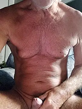 daddygil69 online show from July 2, 2026, 6:52 am