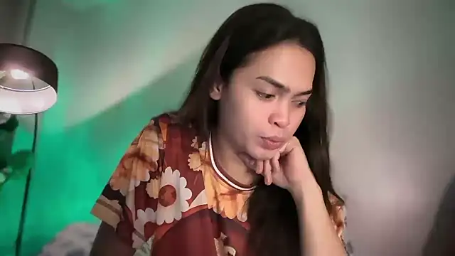 Amylaa online show from June 19, 2026, 12:44 pm