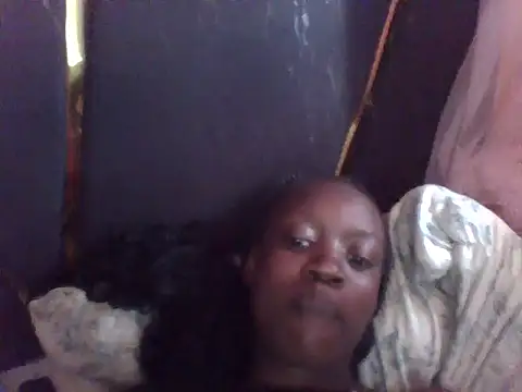 SLIM-EBONY2006 online show from June 27, 2026, 7:14 am