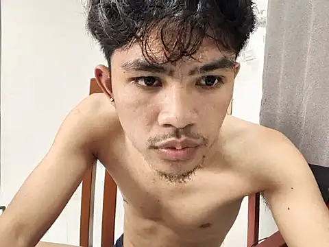urBunnyboi online show from June 25, 2026, 3:28 pm