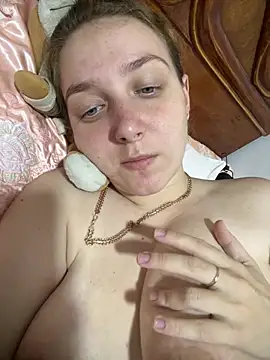 Loulou fck online show from August 1, 2026, 9:13 pm