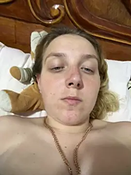 Loulou fck online show from July 10, 2026, 9:59 pm