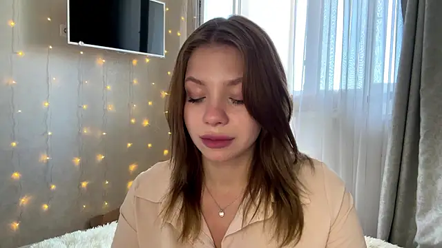 Lia be mine online show from July 13, 2026, 7:07 am