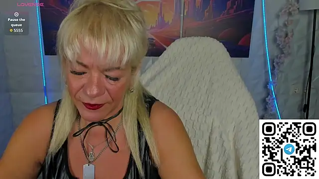 Anna Coolidge online show from July 9, 2026, 9:32 am