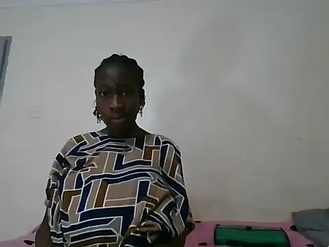 prettyglowing online show from June 3, 2026, 5:41 am