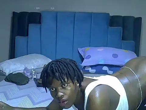 melanin moon online show from July 27, 2026, 11:17 am