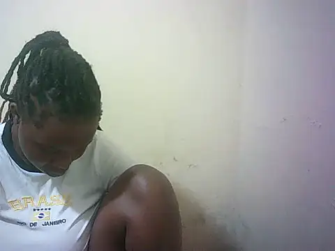 Irresistibleprincess02 online show from June 23, 2026, 8:23 am