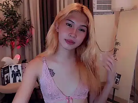 urdreamgirl mika27 online show from July 29, 2026, 6:01 am