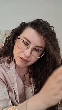 Elissa Floyd   online show from June 4, 2026, 9:25 am