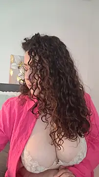 Elissa Floyd   online show from June 1, 2026, 5:51 am