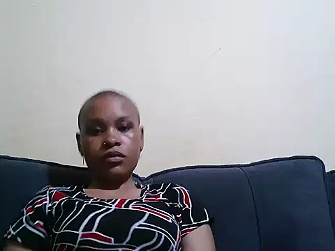 Snapshot of sweet-barbie25 chatting on May 22, 2026, 2:15 pm sweet-barbie25 online show from May 22, 2026, 2:15 pm