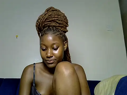 Pretty kitty48 online show from July 25, 2026, 7:53 pm