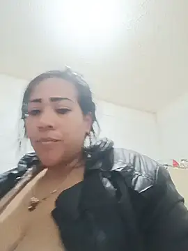 OliviaWilliamm online show from July 17, 2026, 7:33 pm