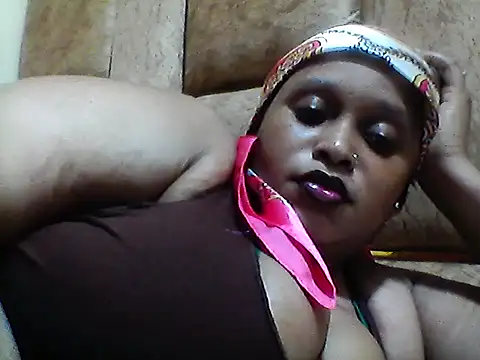 Pretty sandrah online show from May 24, 2026, 4:07 pm