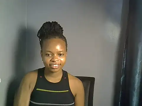 Snapshot of Afrikan_desire chatting on May 29, 2026, 2:45 pm Afrikan desire online show from May 29, 2026, 2:45 pm
