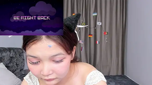 Snapshot of laylasweet_ chatting on July 20, 2026, 2:30 pm laylasweet online show from July 20, 2026, 2:30 pm